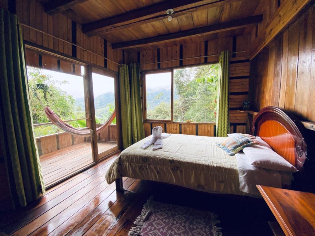 Eden Treehouse Villa Mindo Eksteriør billede
